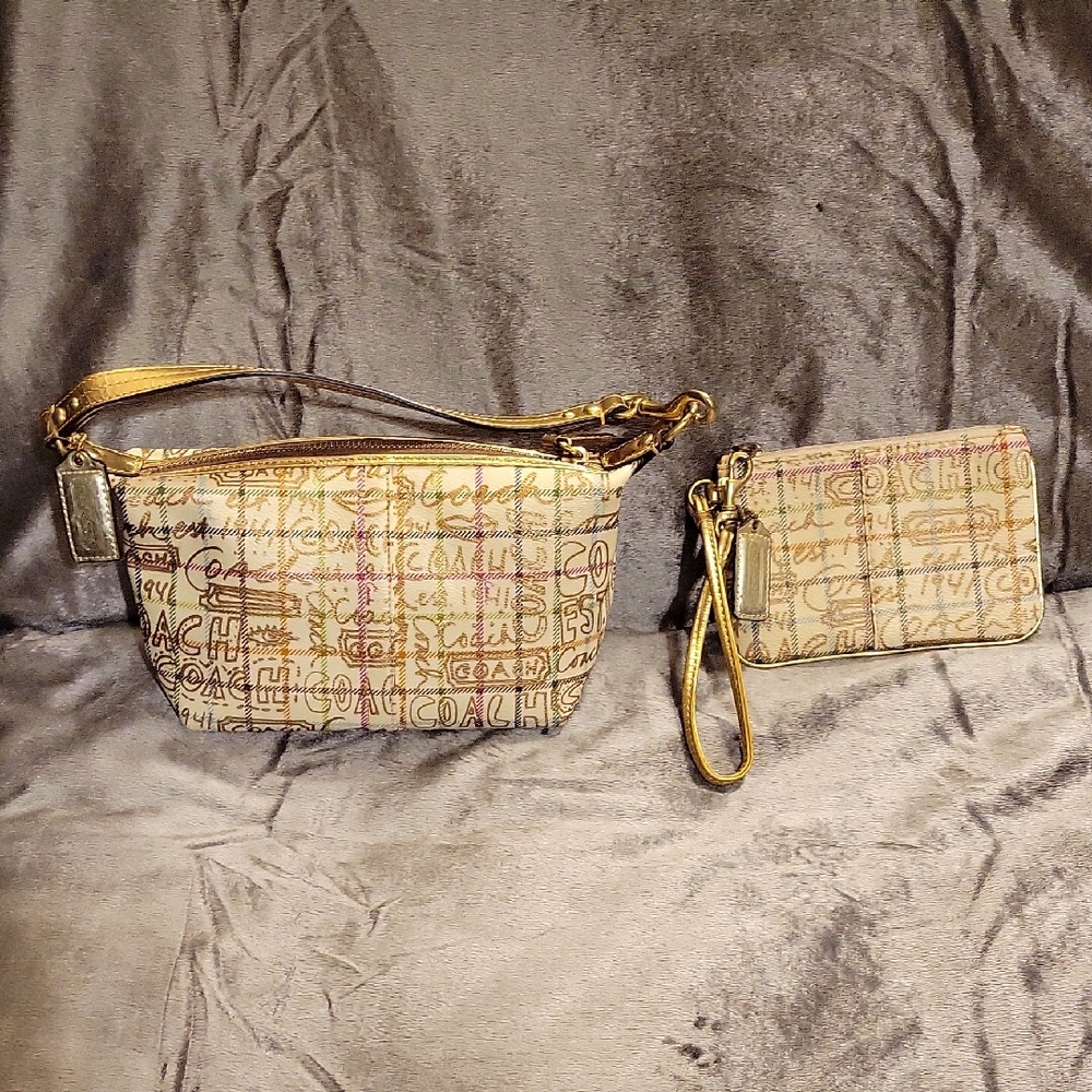 Coach Tartan Pebbled Leather Gold+ Cream Clutch+Wristlet Set. Will Sell Seperate